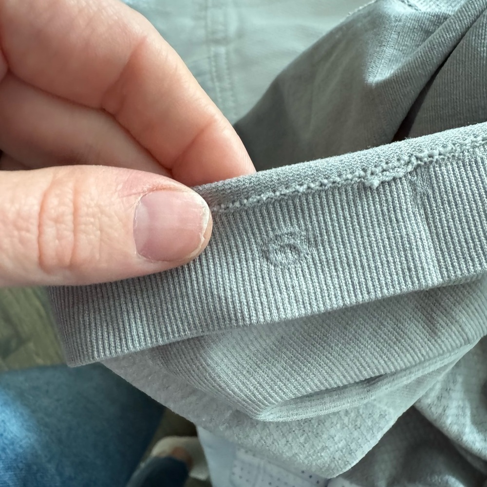Women's Lululemon Swiftly Gray Raceback Tank Top - Picture 5 of 5